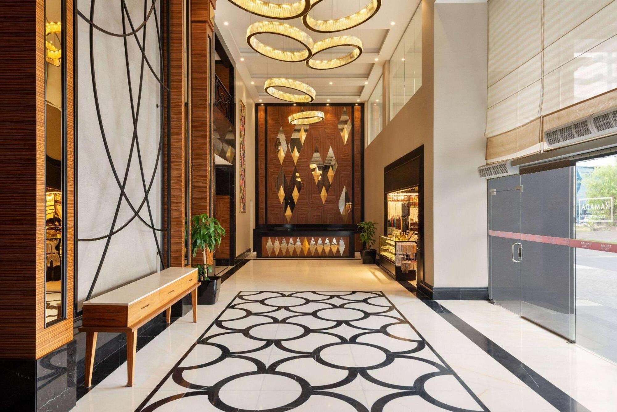 Hotel Ramada By Wyndham Makkah Zad Al Rawda à La Mecque Extérieur photo